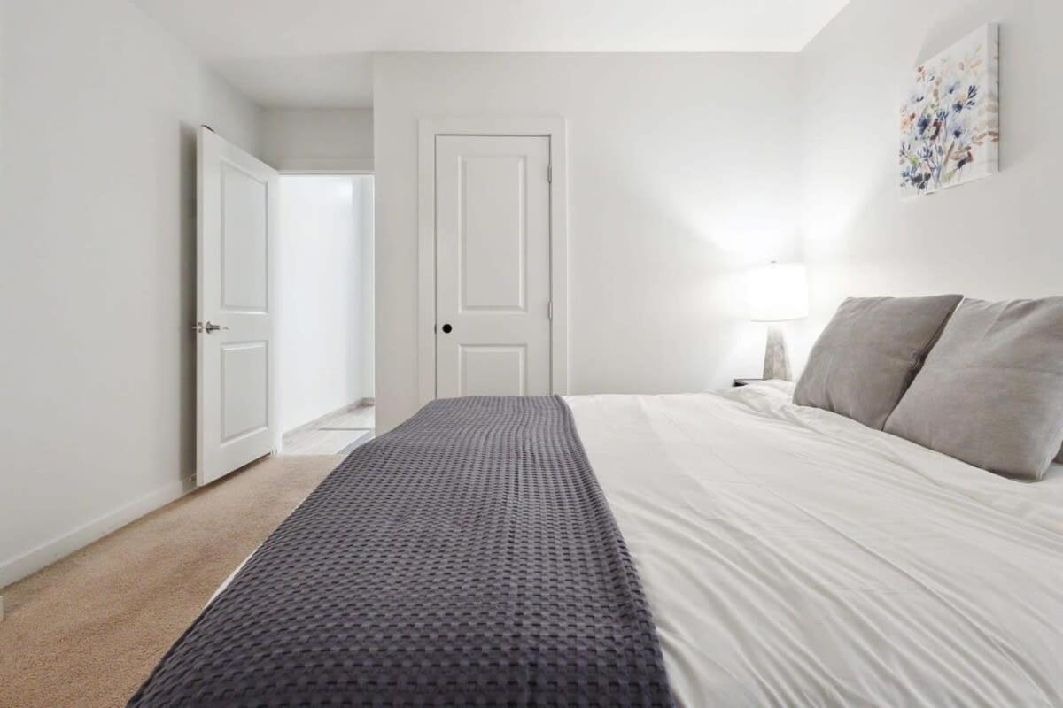 2br Executive Downtown *