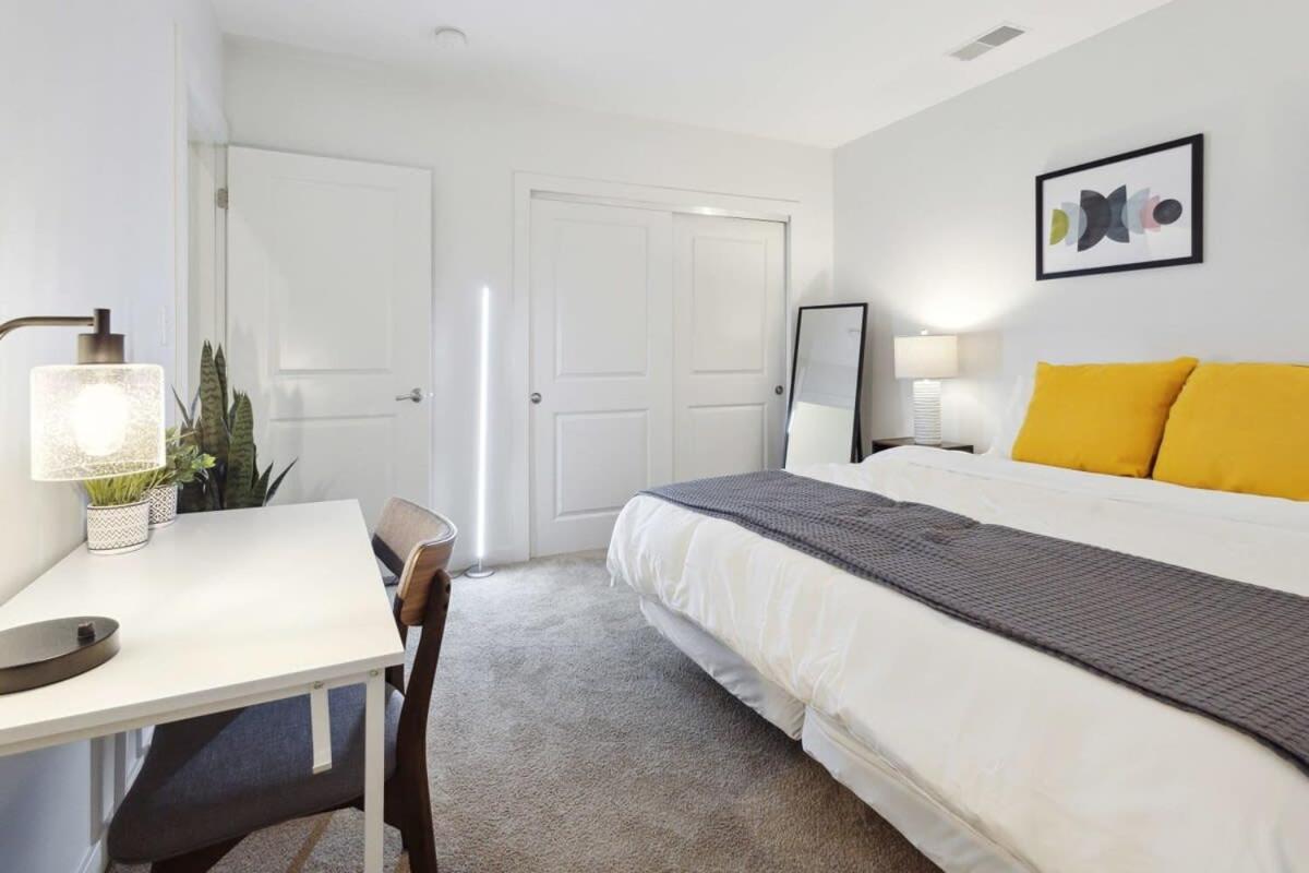 Apartment 2br Executive Downtown Detroit