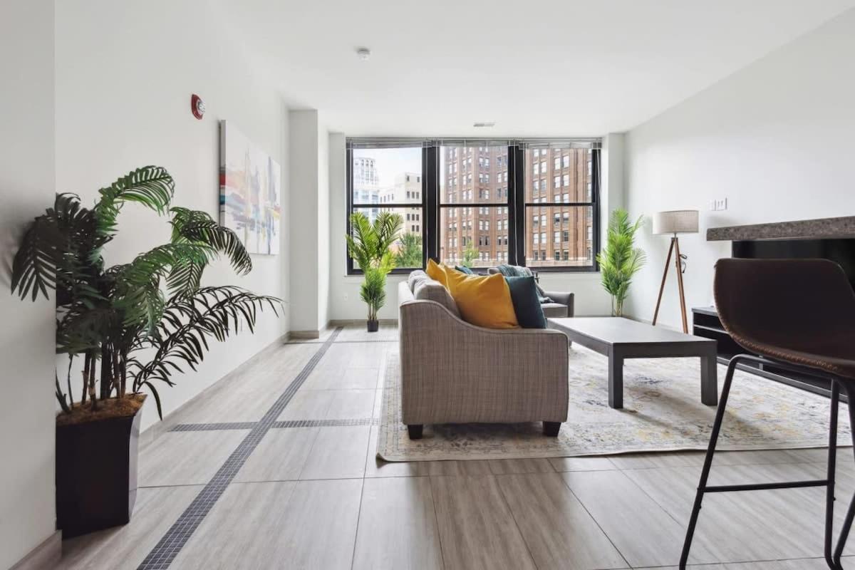 Apartment 2br Executive Downtown *